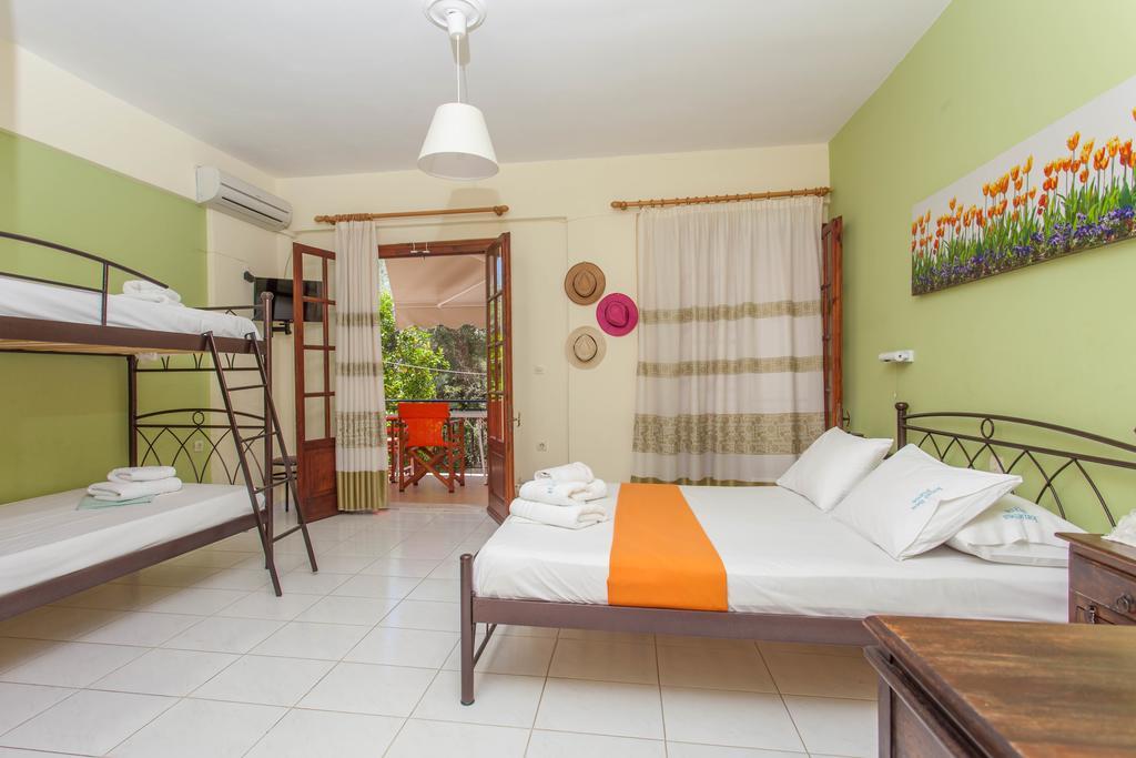 Ionio Sea Poros Studios Mikros Gialos Exteriér fotografie