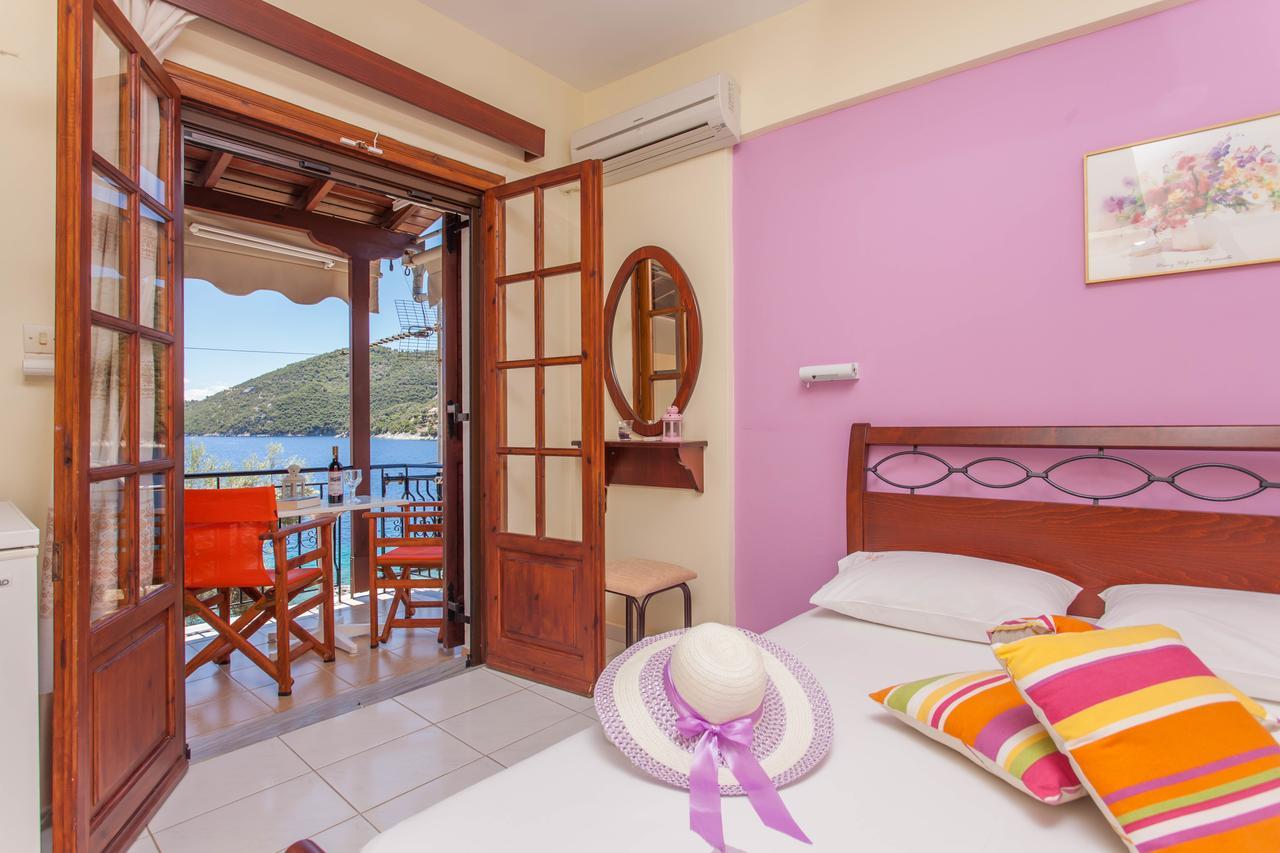 Ionio Sea Poros Studios Mikros Gialos Exteriér fotografie